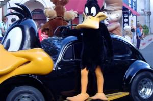 91 Daffy Duck in the parade, Movie World (Small) Journal Entries -