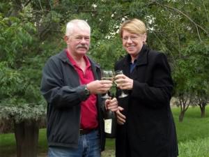 Albury - First night bubbly with Two Tails