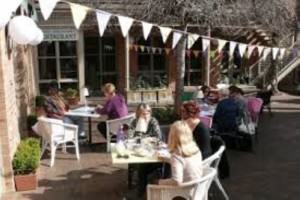 Camden - Elm Tree Café (photo courtesy macarthur.com.au)